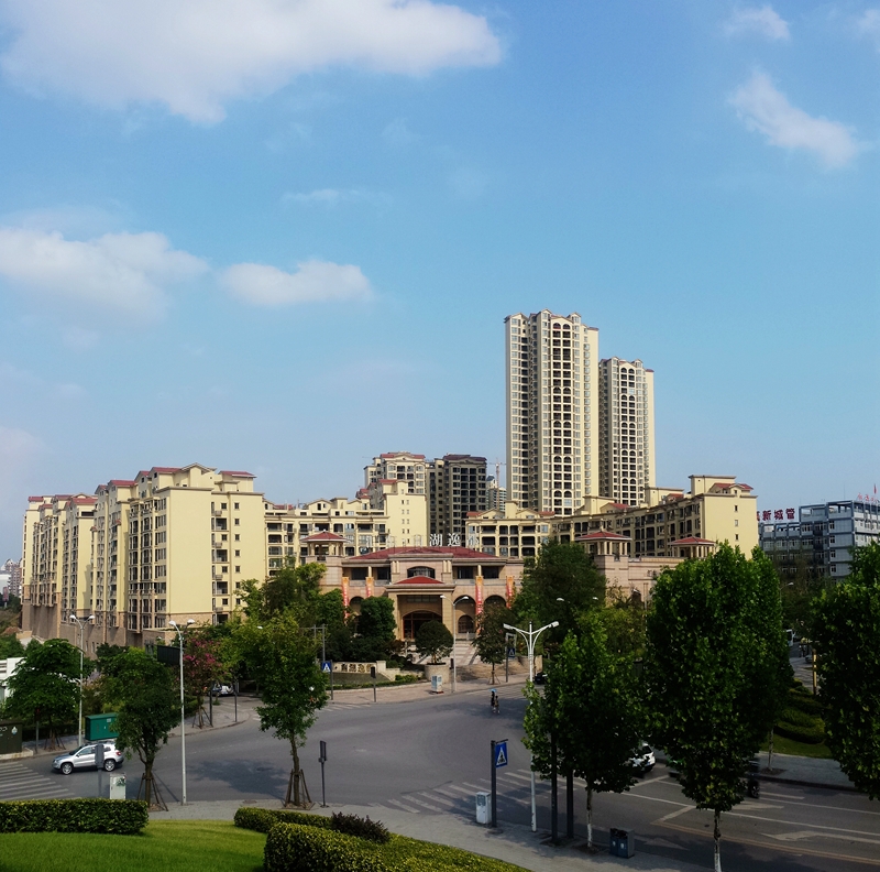 汇东南湖逸都被评为自贡市十佳平安小区